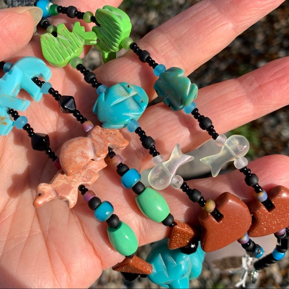 Colorful Animal Fetish Necklace Set - Picture 3 of 16